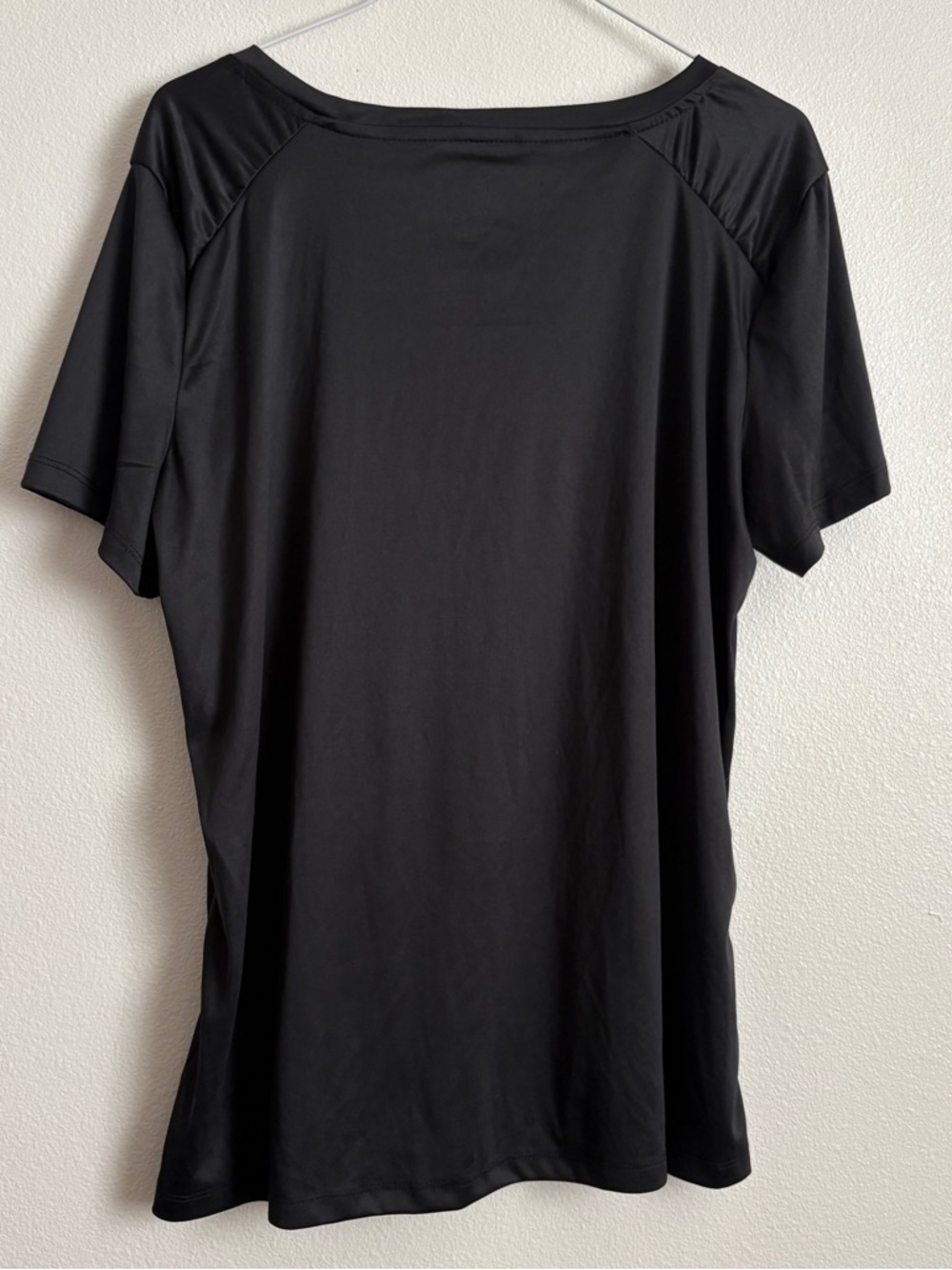 Daisy Fuentes Black V-Neck Performance Top Athletic Dri Fit 1X - Picture 5 of 5